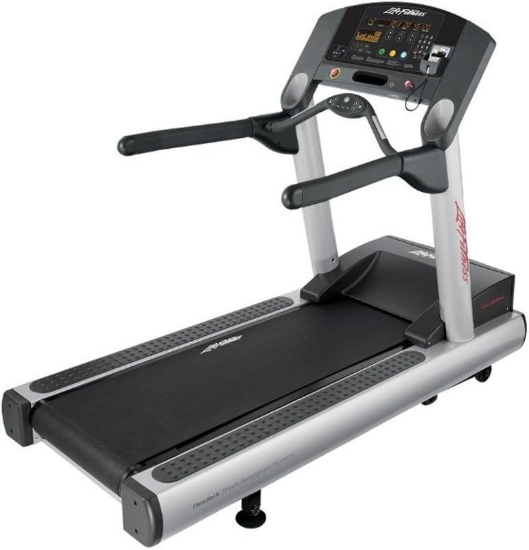 Life Fitness Platinum Club Treadmill